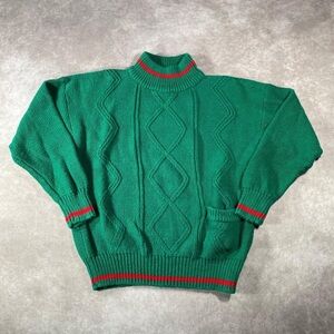 Tommy Hilfiger Emerald Turtleneck with Crimson Stripes